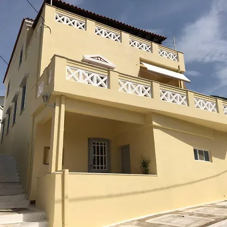 Tranquil Andros * Livádhia