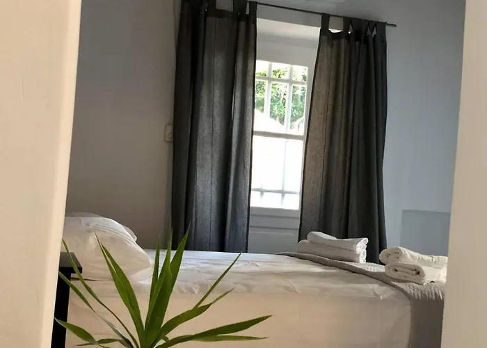 Tranquil Andros 度假居 *